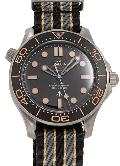 オメガ シーマスター ダイバー 300M コーアクシャル マスタークロノメーター 007エディション ブラウン 新品 (OMEGA Seamaster Diver 300M Co-Axial Master Chronometer 007 Edition)/ Ref.210.92.42.20.01.001 メンズ